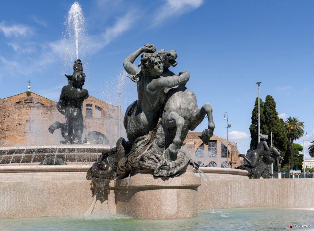 Fontana delle Naiadi a Piazza della Repubblica a Roma. Fotografie © M.S. Archweb.com