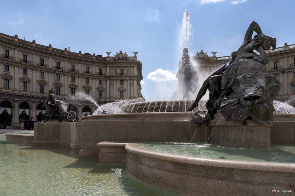 Fontana delle Naiadi a Piazza della Repubblica a Roma. Fotografie © M.S. Archweb.com