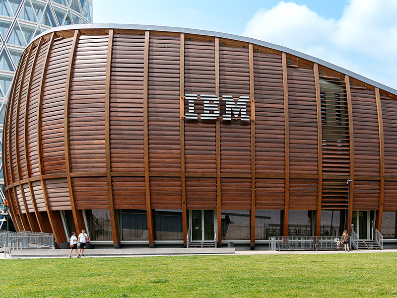 IBM Studios Milano – Porta Nuova. Fotografie Archweb.com