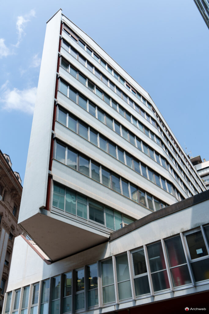 Complesso Corso Italia a Milano. Progetto di Luigi Moretti. Fotografie © Archweb.com