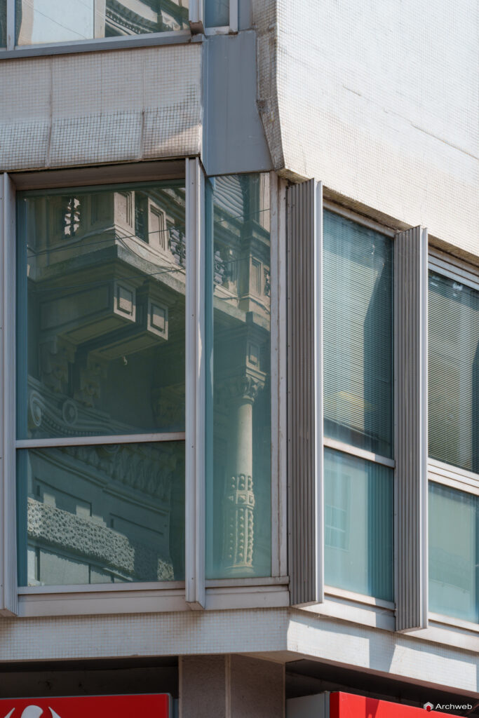 Complesso Corso Italia a Milano. Progetto di Luigi Moretti. Fotografie © Archweb.com