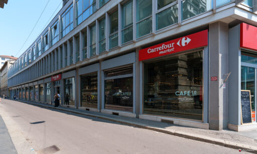 Complesso Corso Italia a Milano. Progetto di Luigi Moretti. Fotografie © Archweb.com