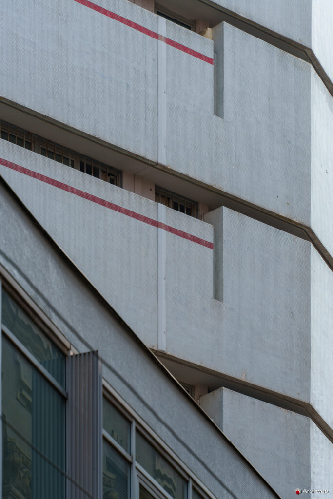 Complesso Corso Italia a Milano. Progetto di Luigi Moretti. Fotografie © Archweb.com
