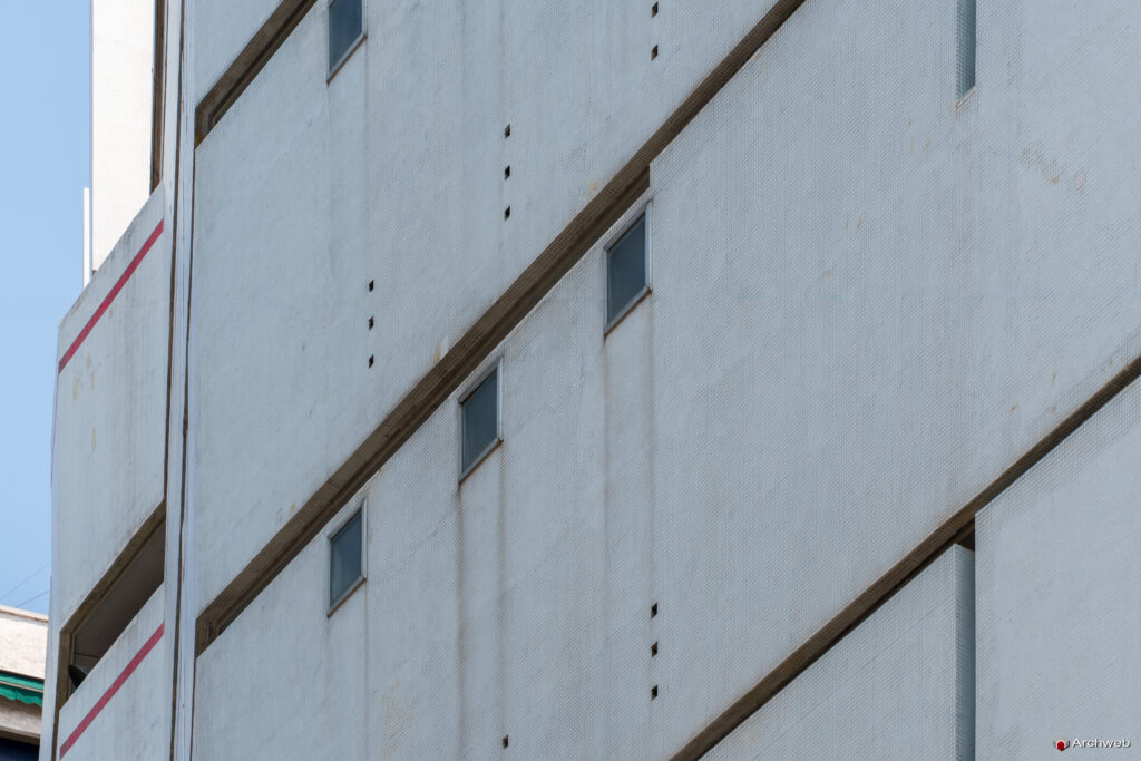 Complesso Corso Italia a Milano. Progetto di Luigi Moretti. Fotografie © Archweb.com