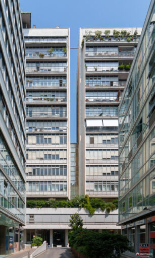 Complesso Corso Italia a Milano. Progetto di Luigi Moretti. Fotografie © Archweb.com