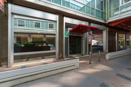 Complesso Corso Italia a Milano. Progetto di Luigi Moretti. Fotografie © Archweb.com