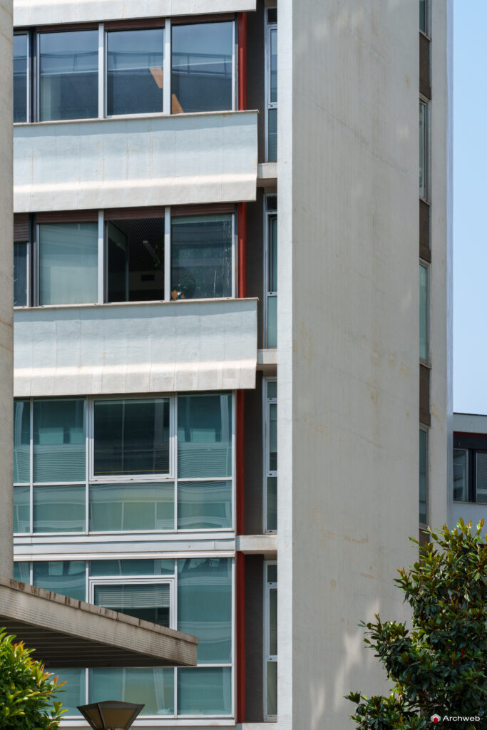 Complesso Corso Italia a Milano. Progetto di Luigi Moretti. Fotografie © Archweb.com