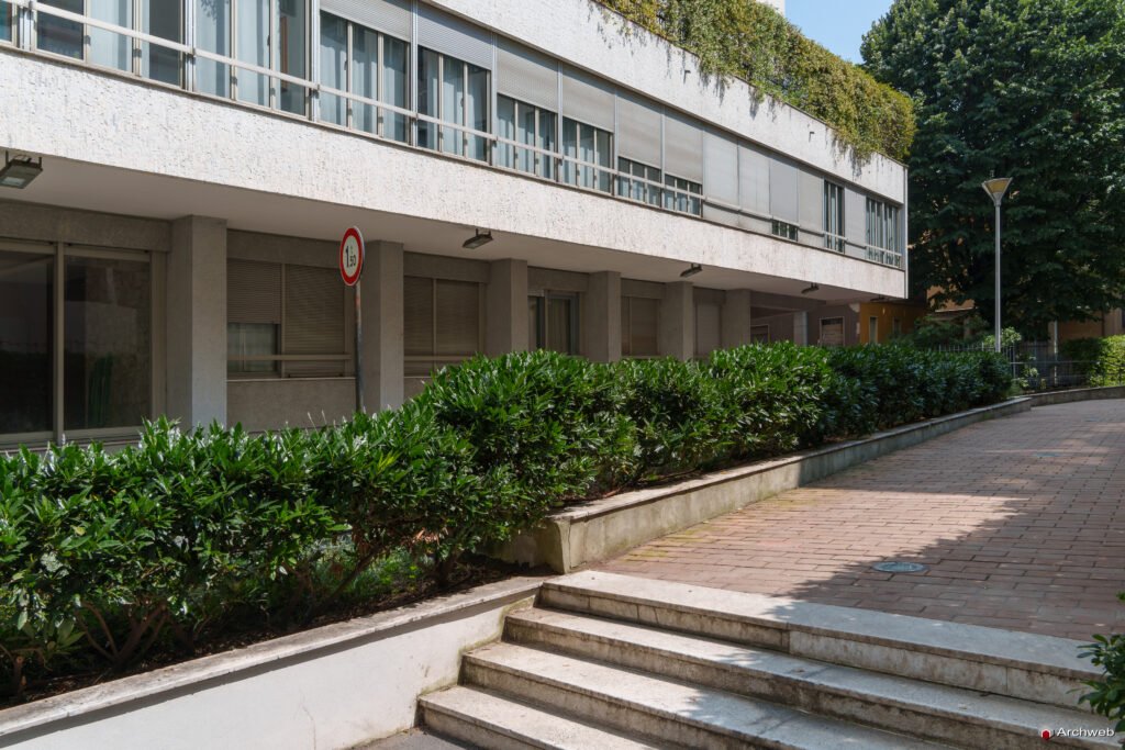 Complesso Corso Italia a Milano. Progetto di Luigi Moretti. Fotografie © Archweb.com