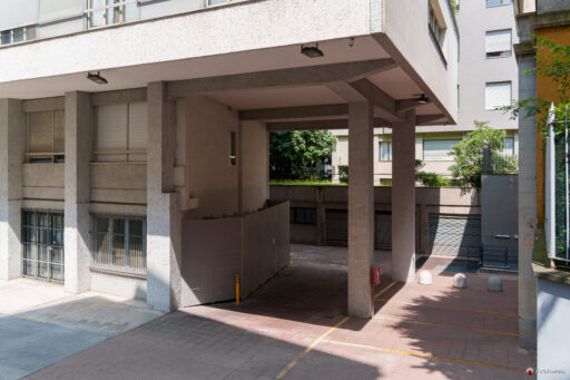 Complesso Corso Italia a Milano. Progetto di Luigi Moretti. Fotografie © Archweb.com