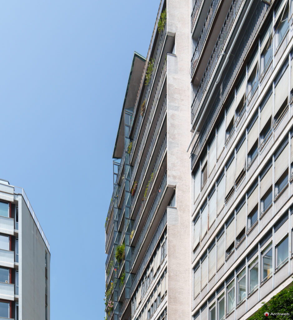 Complesso Corso Italia a Milano. Progetto di Luigi Moretti. Fotografie © Archweb.com