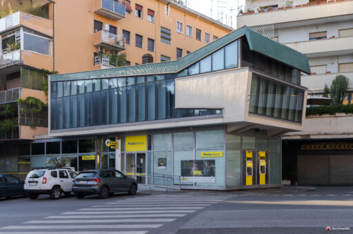 Il Complesso residenziale Belsito progettato da Ugo Luccichenti rappresenta un’importante esperienza nell’architettura residenziale romana.