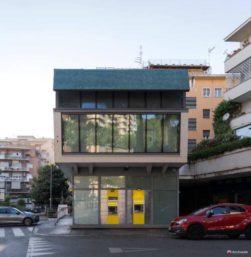 Il Complesso residenziale Belsito progettato da Ugo Luccichenti rappresenta un’importante esperienza nell’architettura residenziale romana.