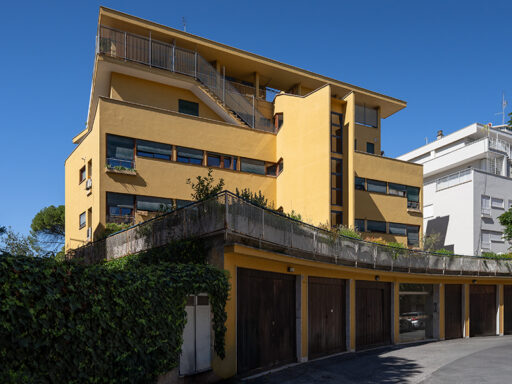 Palazzina Federici in via San Crescenziano a Roma. Progetto degli architetti Monaco-Luccichenti. Foto © M.S. Archweb.com