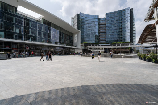 Porta Nuova Garibaldi Edificio E1/E2 (detto Showroom o Armonica)
