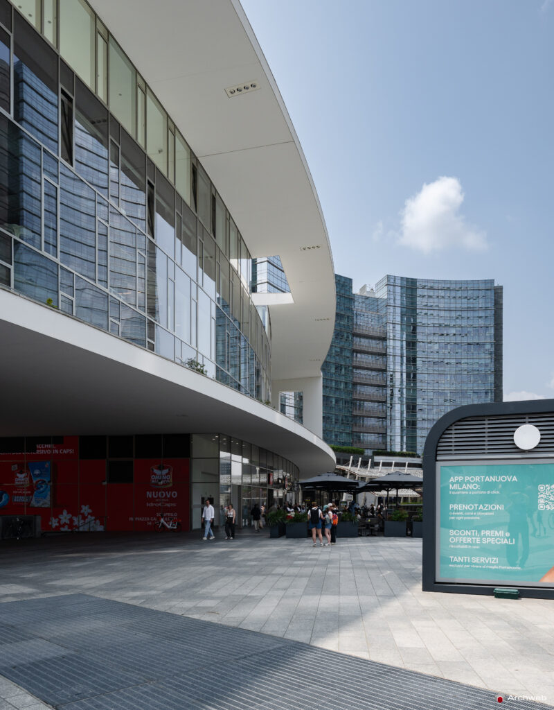 Porta Nuova Garibaldi Edificio E1/E2 (detto Showroom o Armonica)