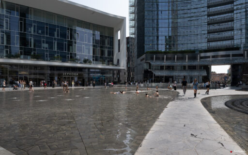 Porta Nuova Garibaldi Edificio E1/E2 (detto Showroom o Armonica)