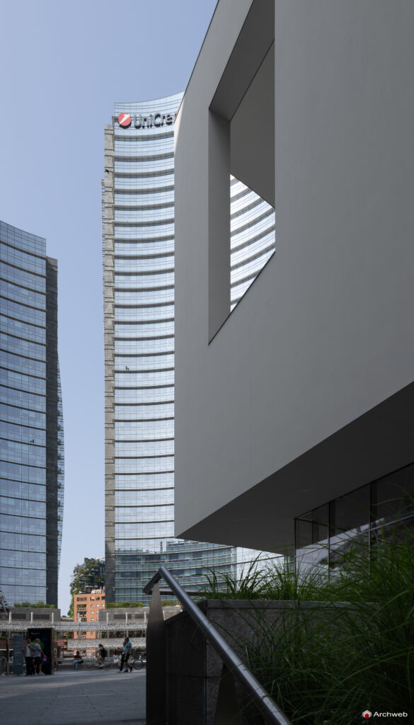 Porta Nuova Garibaldi Edificio E1/E2 (detto Showroom o Armonica)