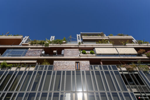 Edificio polifunzionale di Via Campania a Roma. Progetto Studio Passarelli. Fotografie © Archweb.com