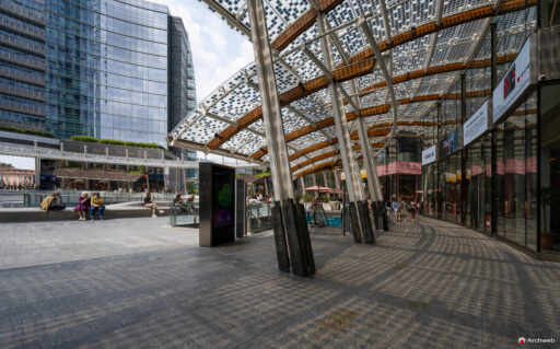 Piazza Gae Aulenti a Milano. Fotografie © M.S. Archweb.com