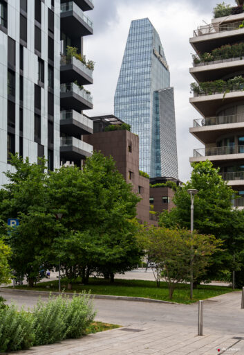 Torre Diamante - BNL Milano. Fotografie 4K © M.S. Archweb.com
