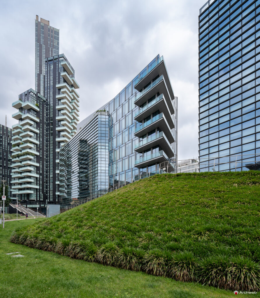 Torre Diamante - BNL Milano. Fotografie 4K © M.S. Archweb.com