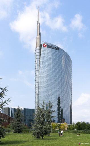 Torre UniCredit a Milano. Fotografie 4K Archweb.com