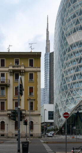 Torre Unipol a Milano. Fotografie © M.S. Archweb.com