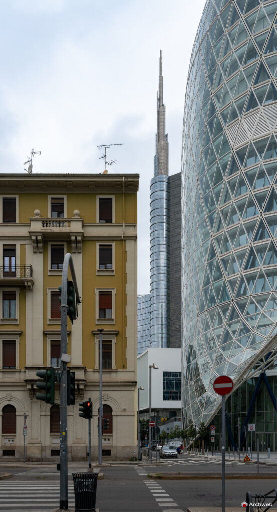 Torre Unipol a Milano. Fotografie © M.S. Archweb.com