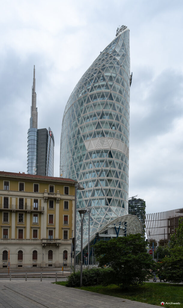 Torre Unipol a Milano. Fotografie © M.S. Archweb.com