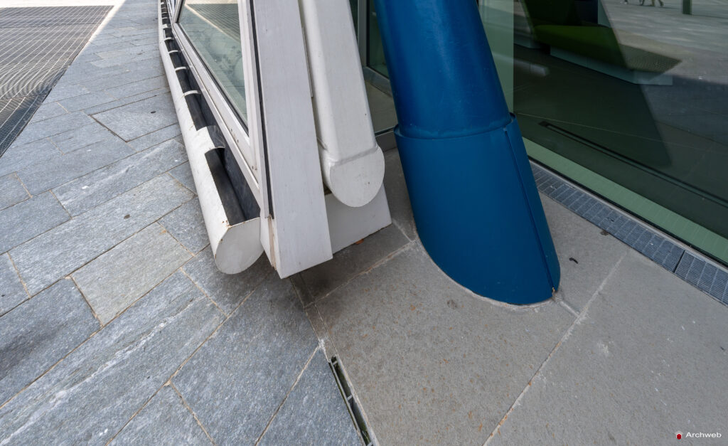 Torre Unipol a Milano. Fotografie © M.S. Archweb.com