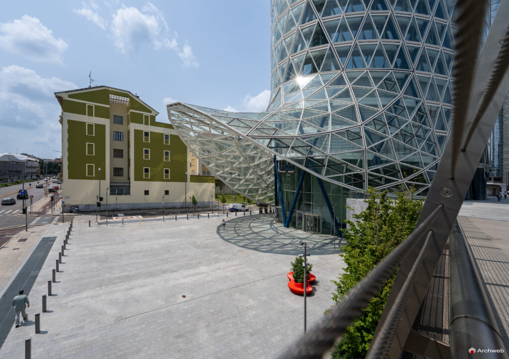 Torre Unipol a Milano. Fotografie © M.S. Archweb.com