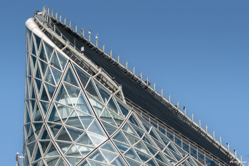 Torre Unipol a Milano. Fotografie © M.S. Archweb.com