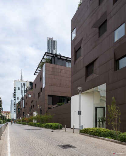 Le Ville di Porta Nuova a Milano. Fotografie Archweb 4K