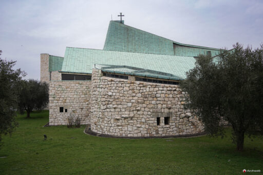 Chiesa dell'autostrada del Sole. Fotografie © M.S. Archweb.com