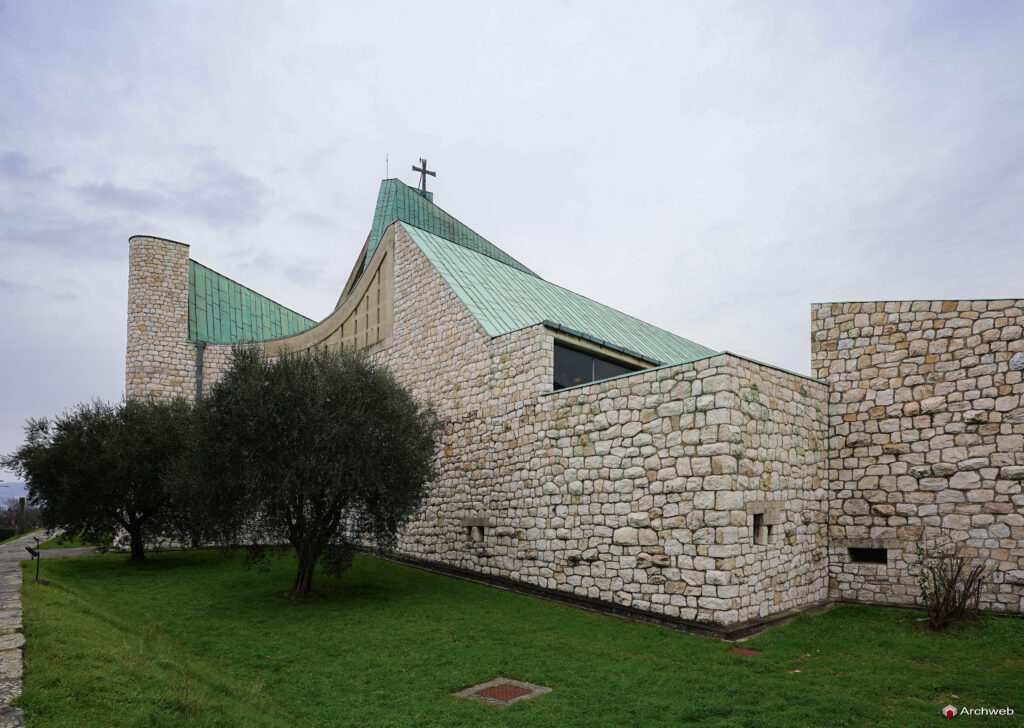 Chiesa dell'autostrada del Sole. Fotografie © M.S. Archweb.com