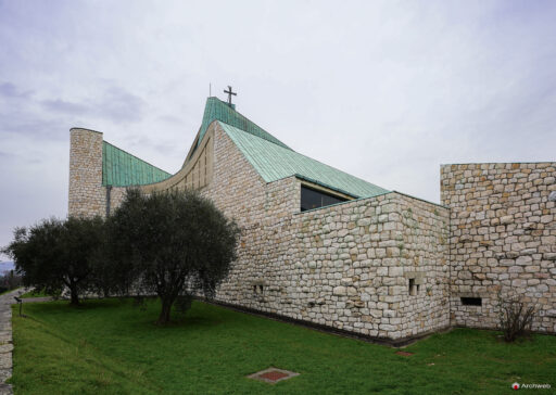Chiesa dell'autostrada del Sole. Fotografie © M.S. Archweb.com
