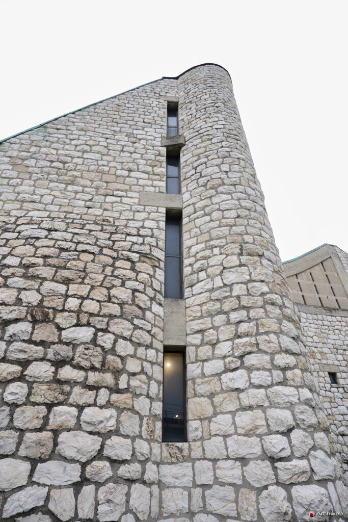 Chiesa dell'autostrada del Sole. Fotografie © M.S. Archweb.com