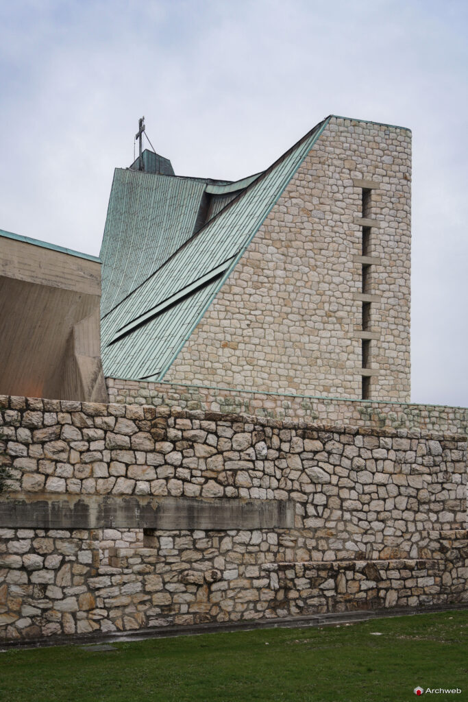 Chiesa dell'autostrada del Sole. Fotografie © M.S. Archweb.com