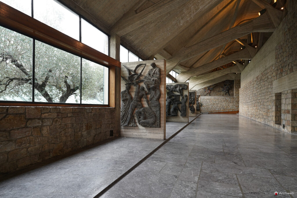 Chiesa dell'autostrada del Sole. Fotografie © M.S. Archweb.com