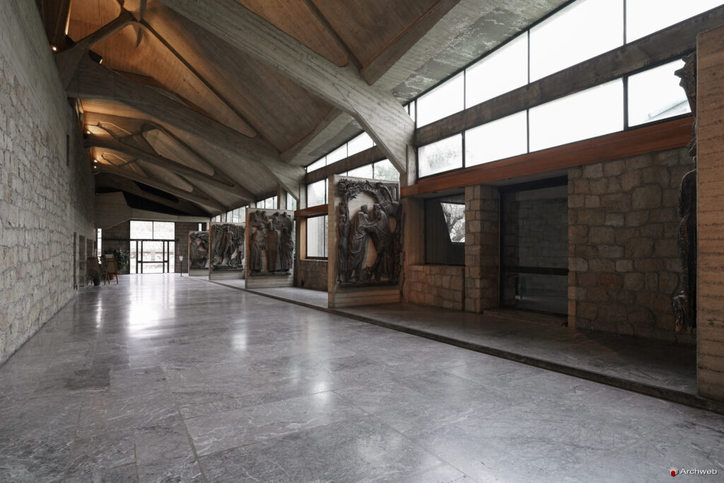 Chiesa dell'autostrada del Sole. Fotografie © M.S. Archweb.com