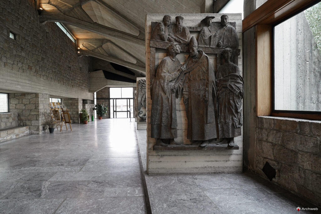 Chiesa dell'autostrada del Sole. Fotografie © M.S. Archweb.com
