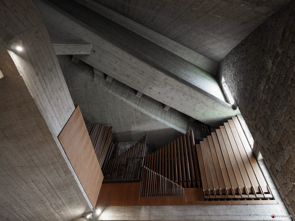 Chiesa dell'autostrada del Sole. Fotografie © M.S. Archweb.com