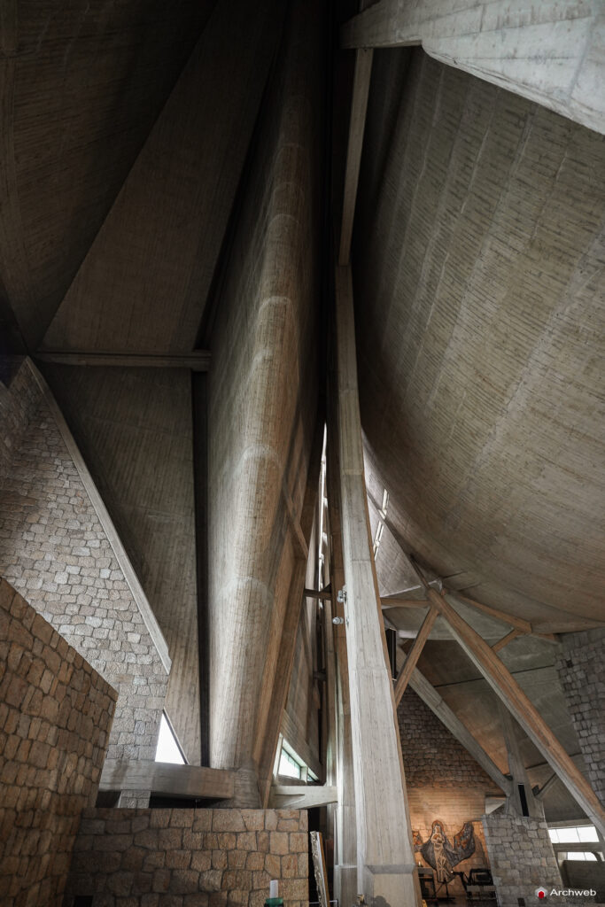 Chiesa dell'autostrada del Sole. Fotografie © M.S. Archweb.com