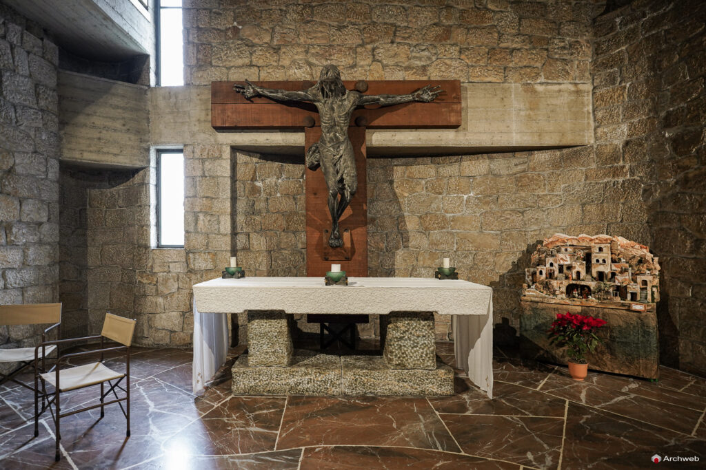Chiesa dell'autostrada del Sole. Fotografie © M.S. Archweb.com