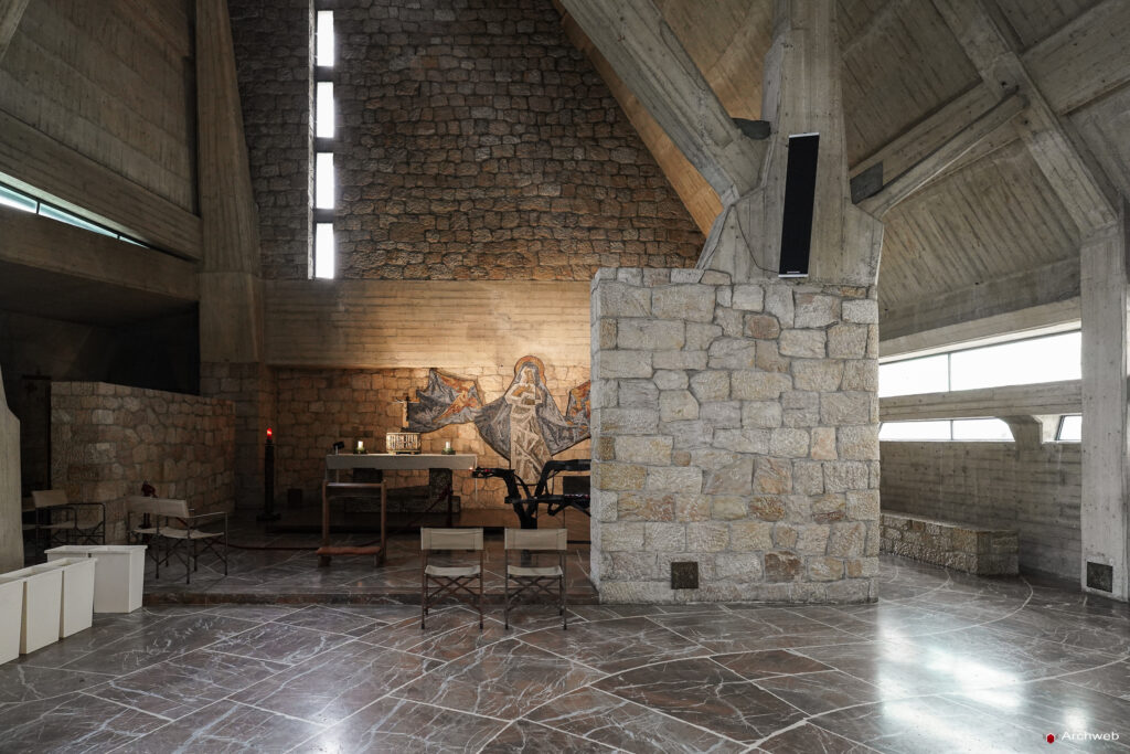 Chiesa dell'autostrada del Sole. Fotografie © M.S. Archweb.com