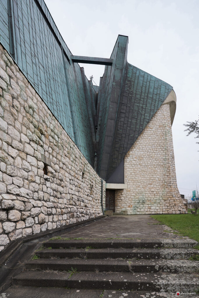 Chiesa dell'autostrada del Sole. Fotografie © M.S. Archweb.com