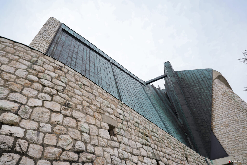 Chiesa dell'autostrada del Sole. Fotografie © M.S. Archweb.com