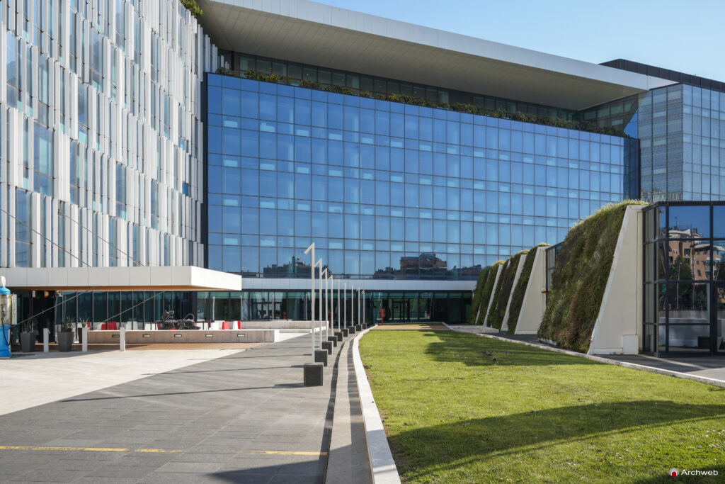 ENI S.p.A. – Energy Revolution all’EUR. Foto © Archweb.com