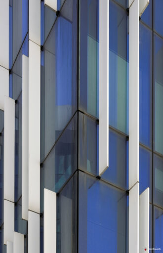 ENI S.p.A. – Energy Revolution all’EUR. Foto © Archweb.com