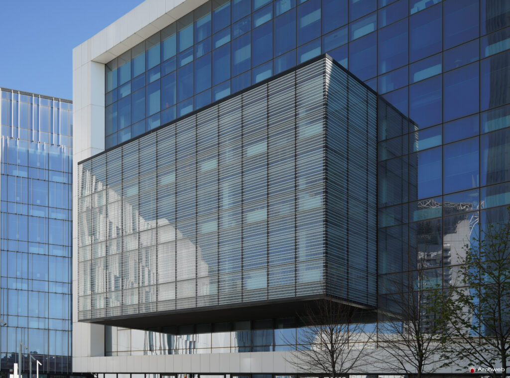 ENI S.p.A. – Energy Revolution all’EUR. Foto © Archweb.com